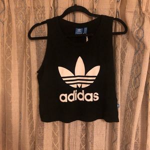 🦋🦋Adidas crop tank